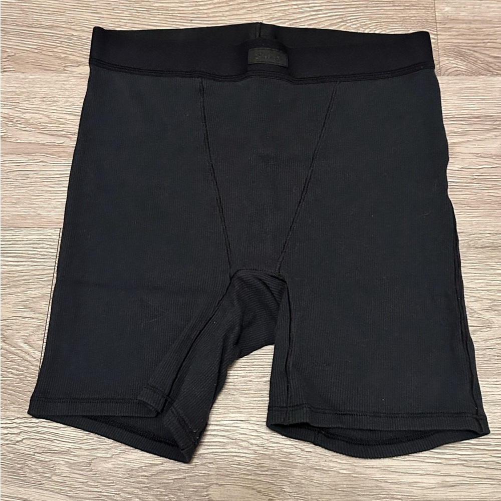 SKIMS Cotton Ribbed boxer shorts size Small NWOT